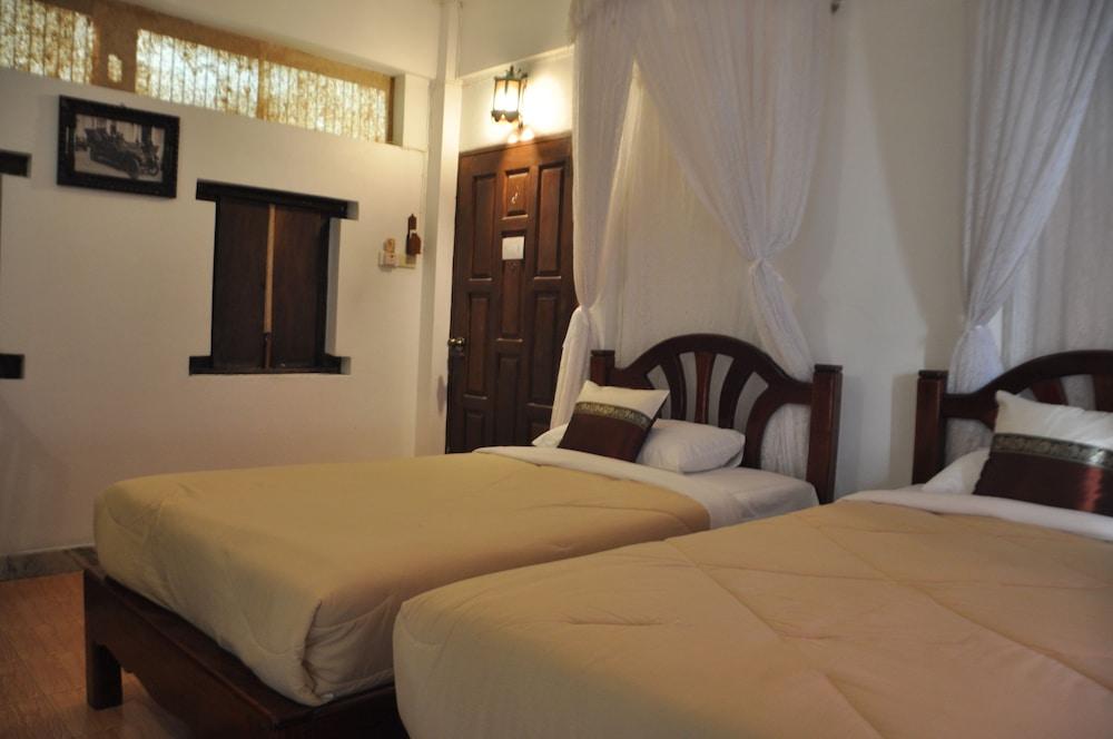 Ruean Thai 3*