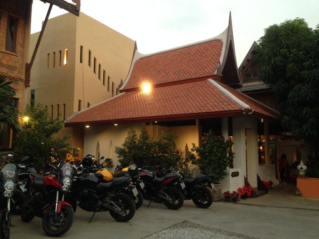 Hotel Ruean Thai